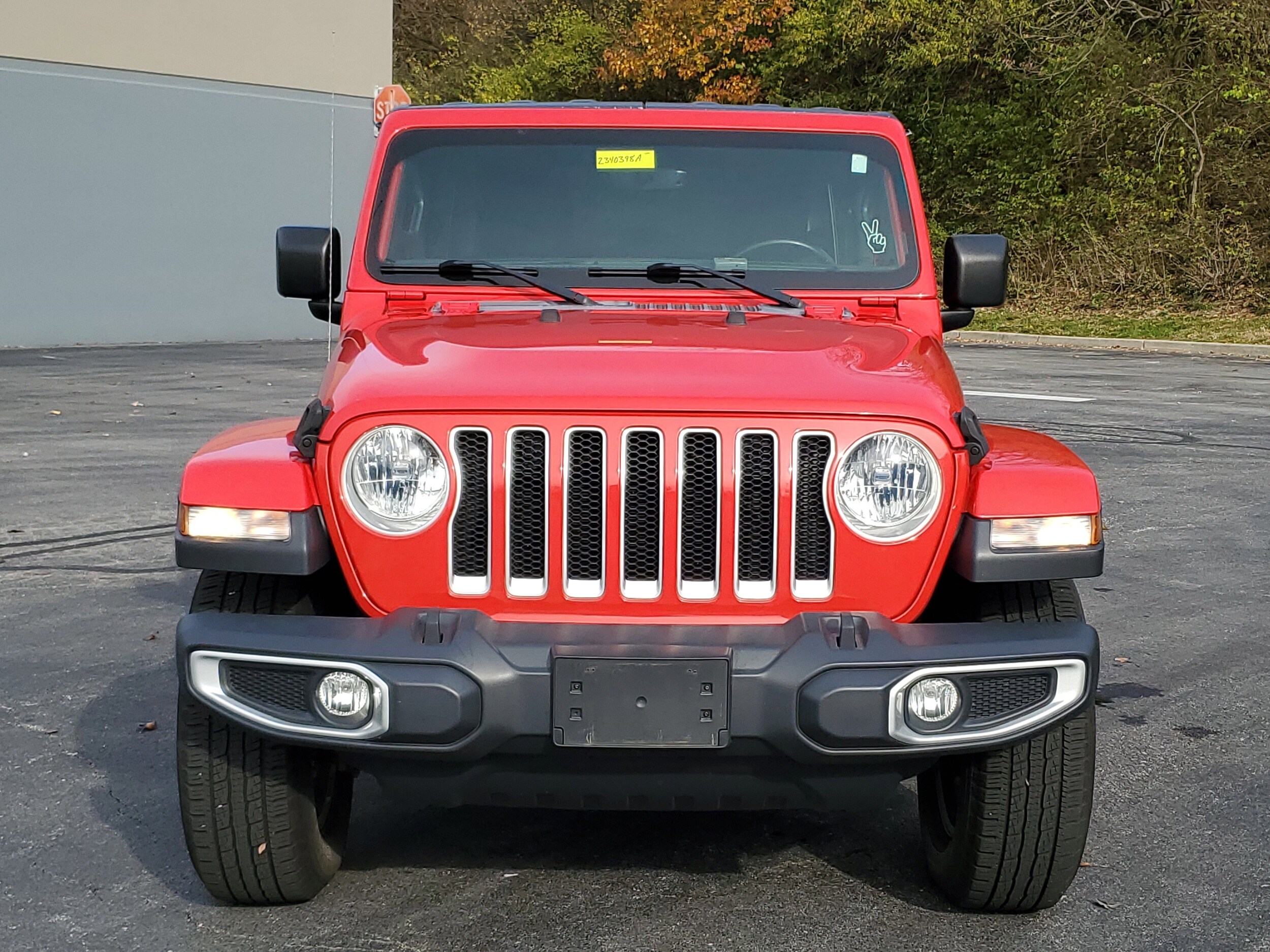 2020 Jeep Wrangler Unlimited Sahara photo 2