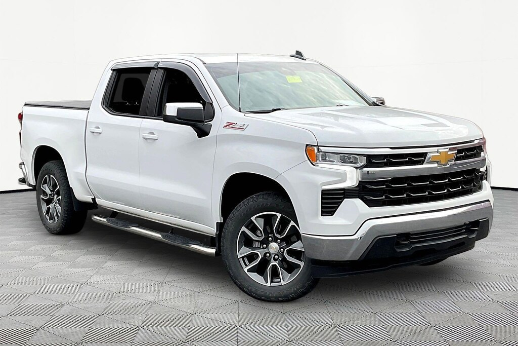 Used 2023 Chevrolet Silverado 1500 4WD Crew Cab 147 LT w/1LT Truck Crew Cab