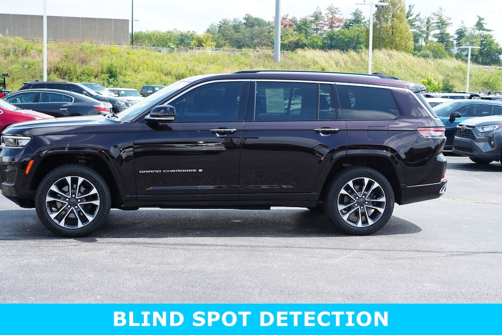 Used 2023 Jeep Grand Cherokee L Overland 4x4 SUV