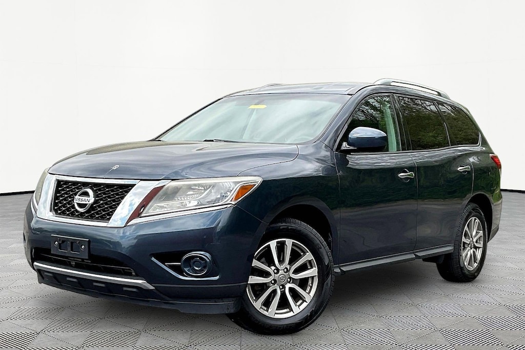 Used 2015 Nissan Pathfinder 4WD 4dr S SUV