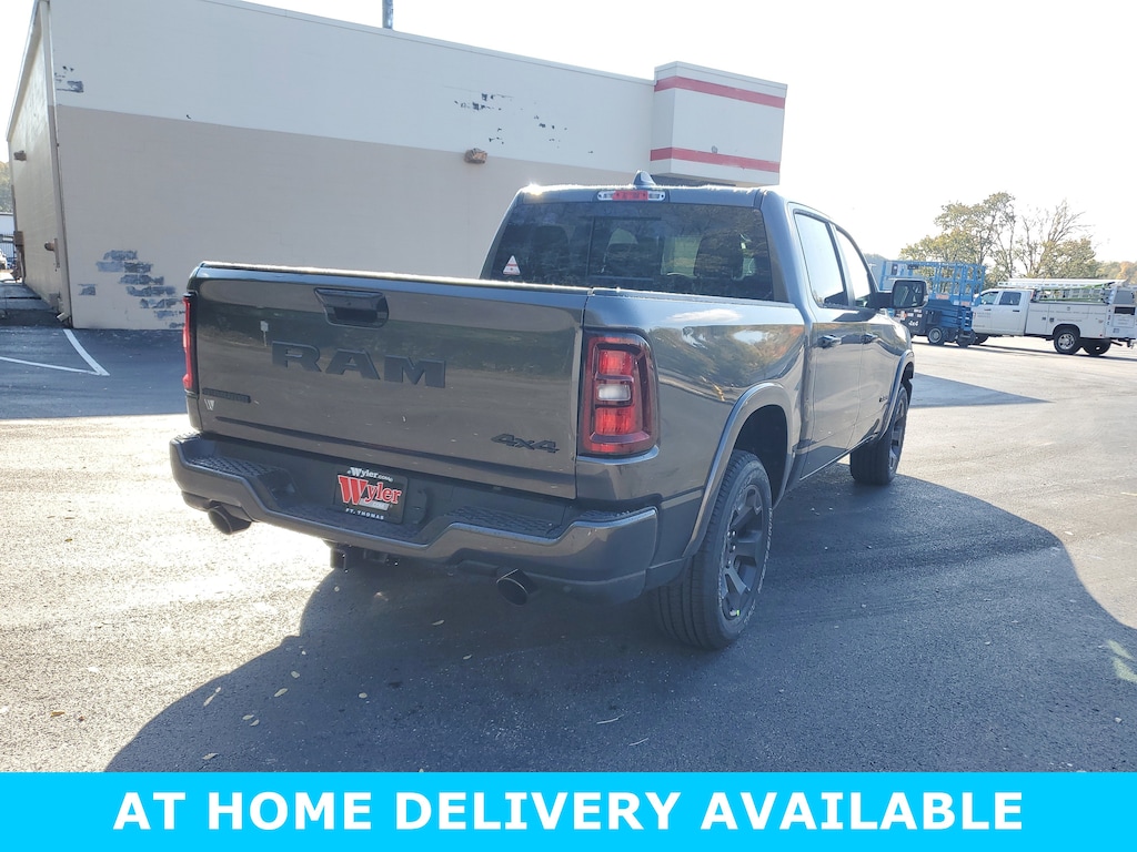 New 2026 Ram 1500 BIG HORN CREW CAB 4X4 5'7 BOX Pickup