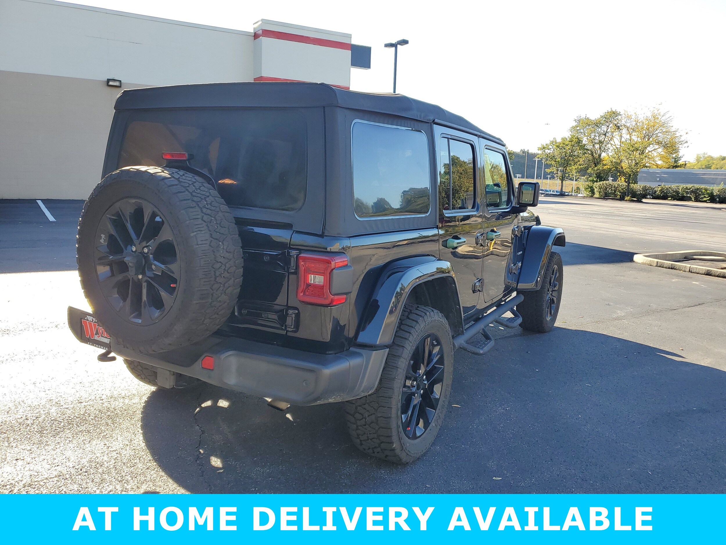 2021 Jeep Wrangler 4xe Unlimited Sahara photo 3