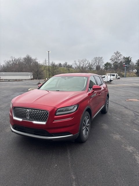 2021 Lincoln Nautilus Base's photo