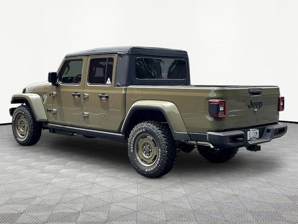 New 2026 Jeep Gladiator WILLYS '41 4X4 Pickup