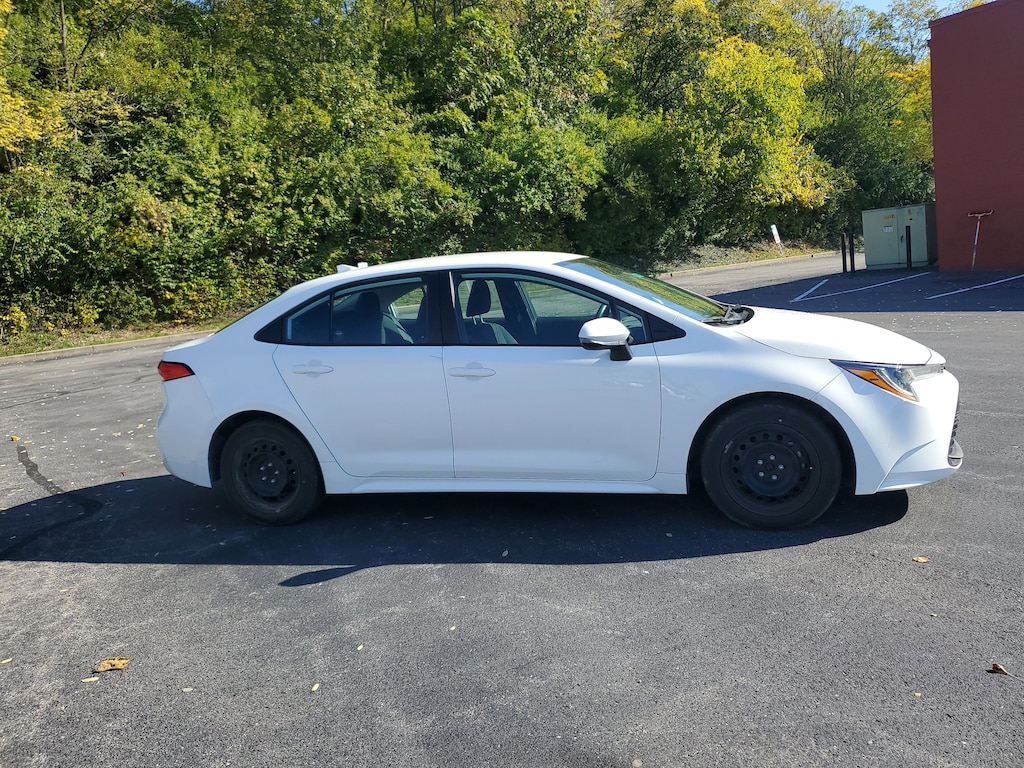 Used 2023 Toyota Corolla LE CVT Sedan