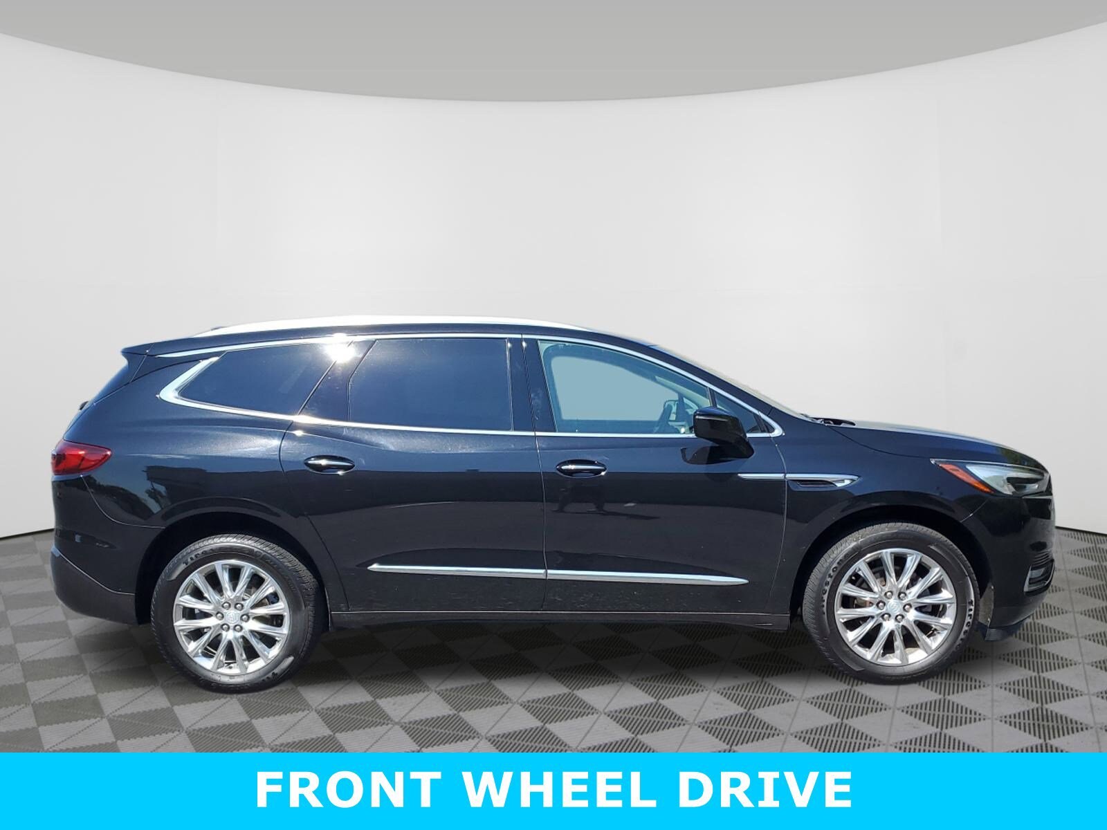 2018 Buick Enclave Premium photo 2