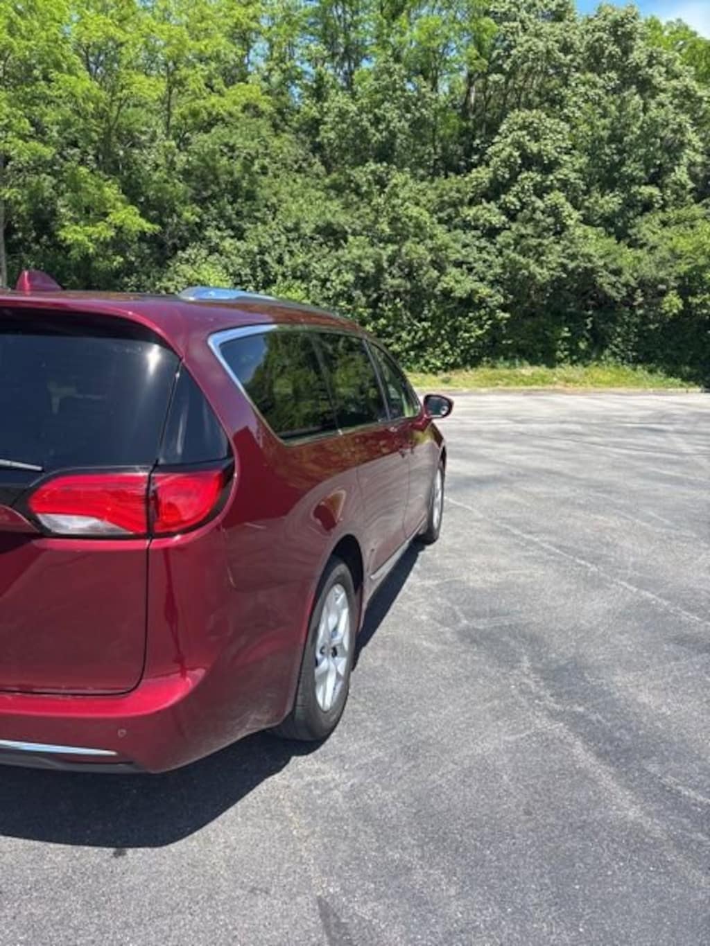 Used 2020 Chrysler Pacifica Touring L Plus FWD Van Passenger Van