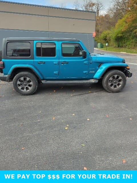 2020 Jeep Wrangler Unlimited Sahara photo 2