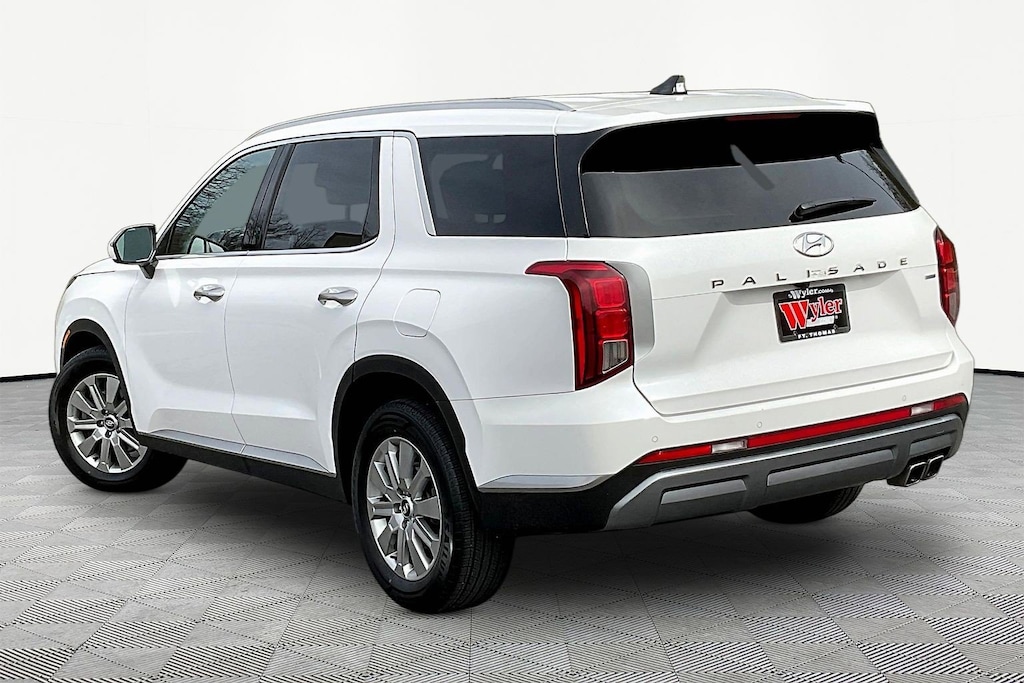 Used 2025 Hyundai Palisade SEL AWD SUV
