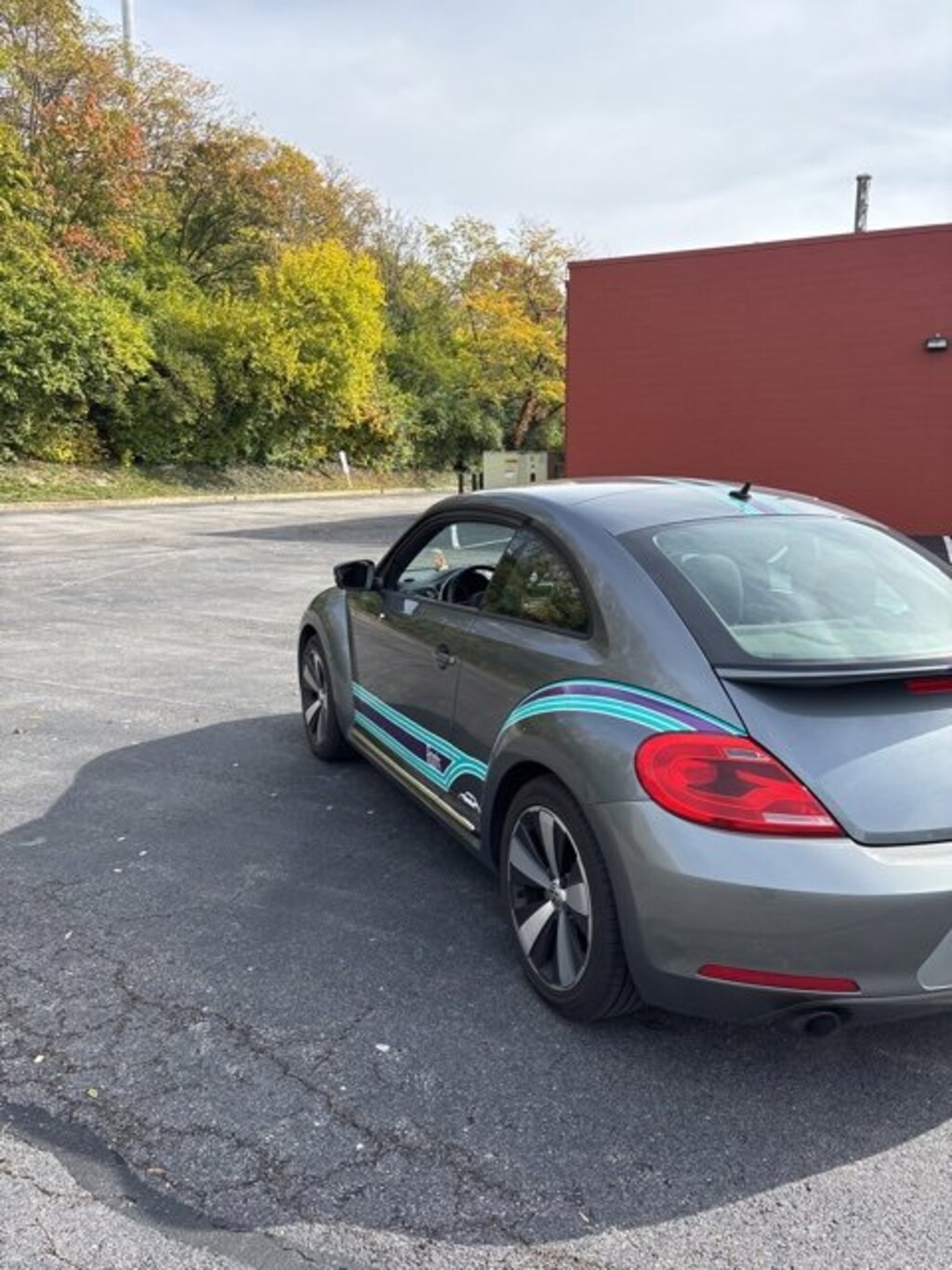 Used 2012 Volkswagen Beetle Hatchback