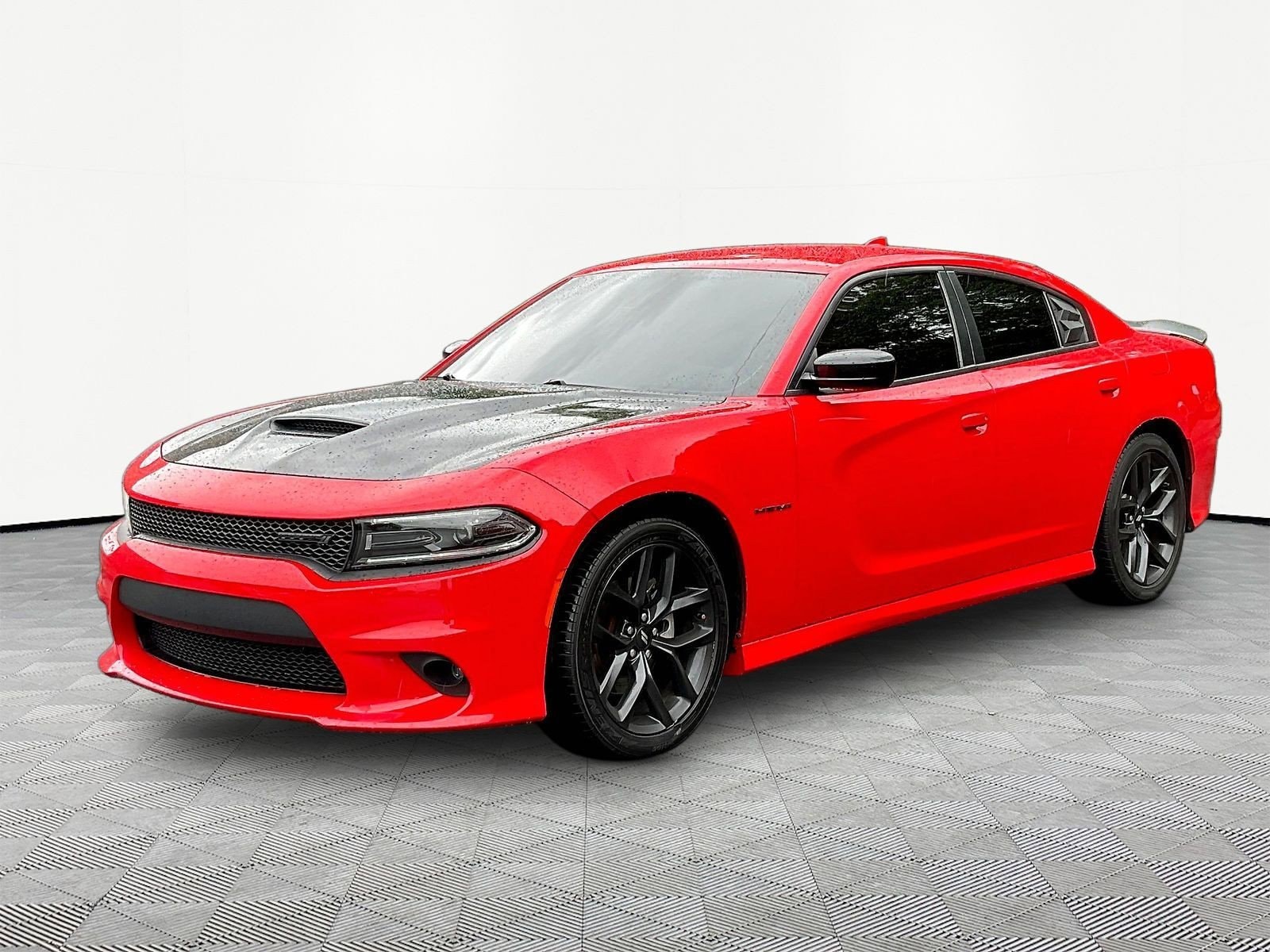 2022 Dodge Charger R/T's photo