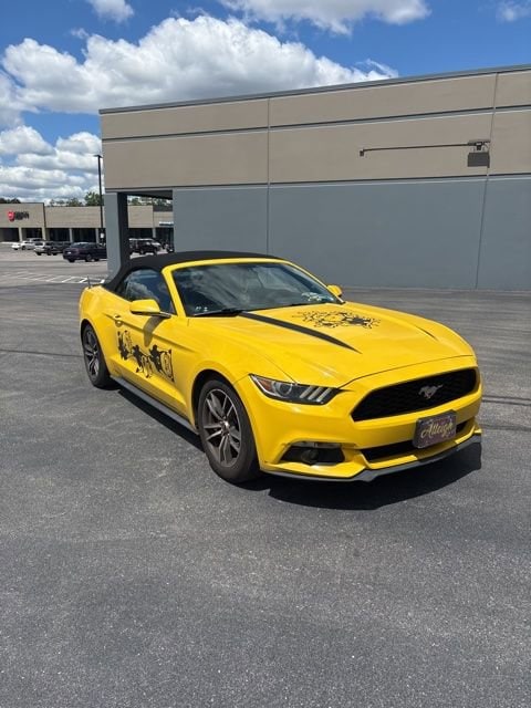 Used 2016 Ford Mustang EcoBoost Premium with VIN 1FATP8UH9G5304597 for sale in Fort Thomas, KY