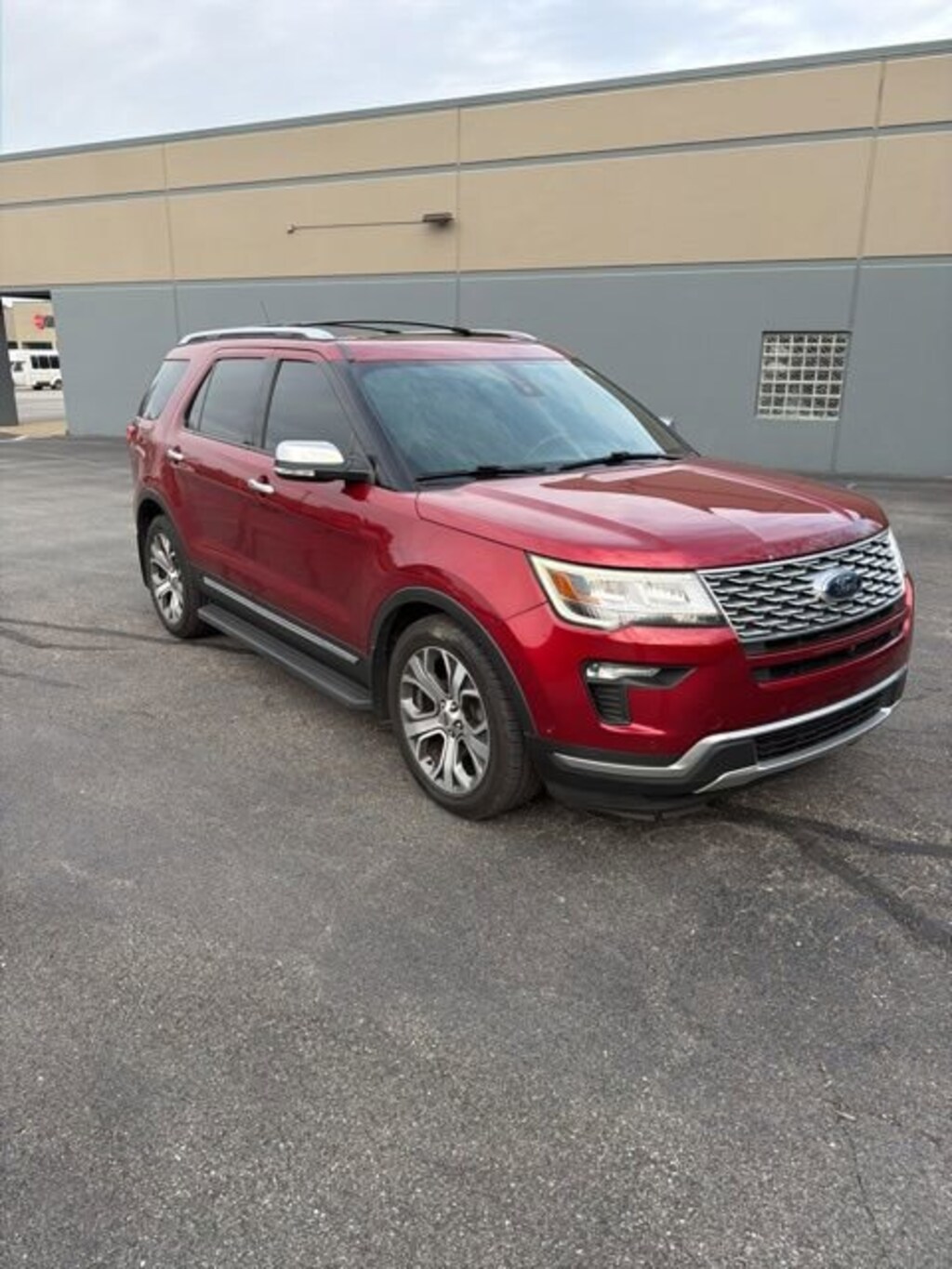 Used 2018 Ford Explorer Platinum 4WD SUV