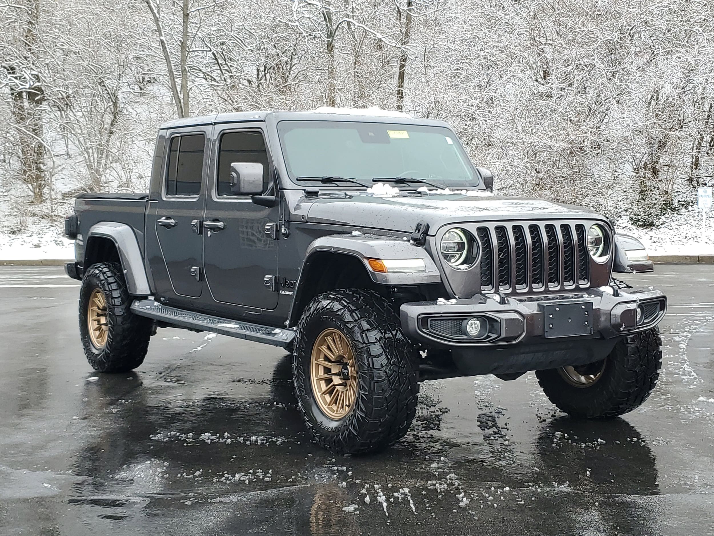2021 Jeep Gladiator High Altitude's photo