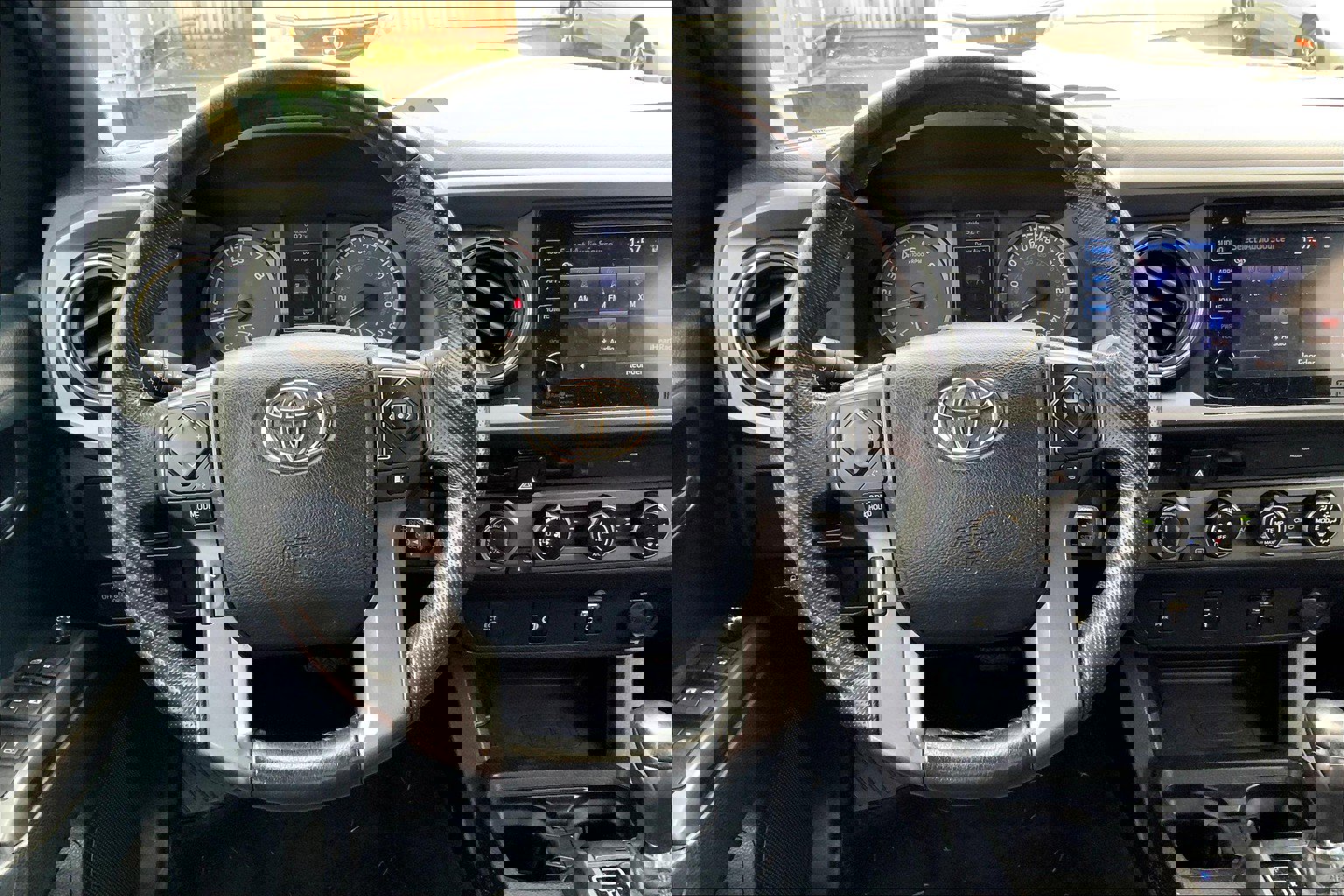 2016 Toyota Tacoma Double Cab photo 4