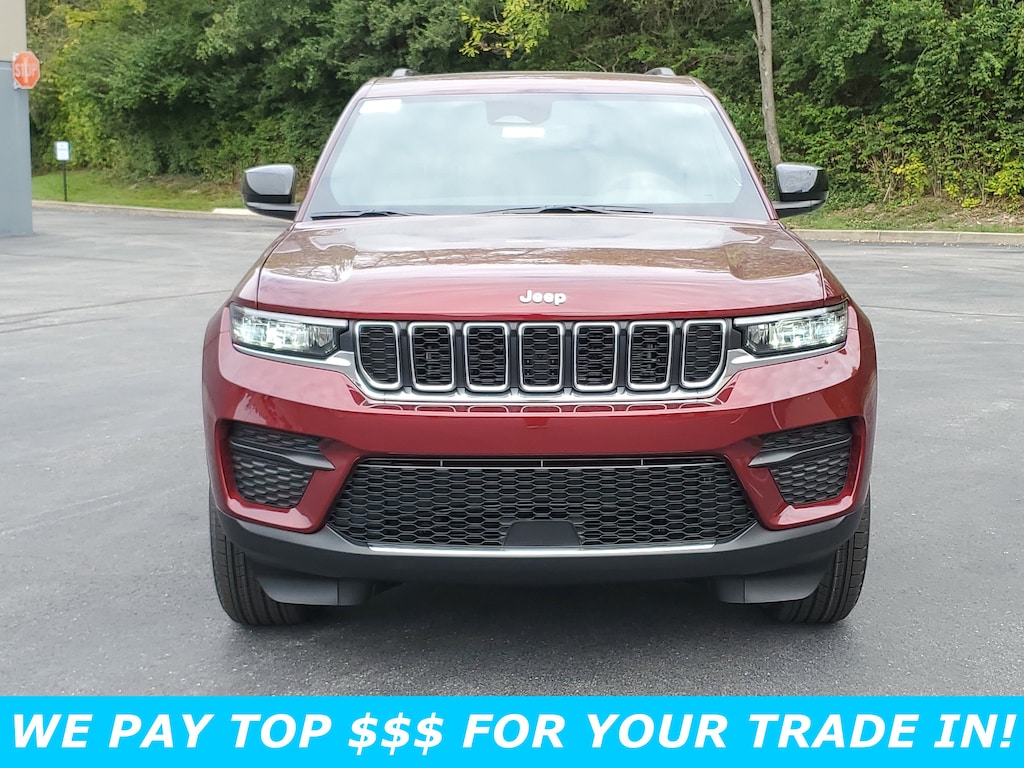 New 2025 Jeep Grand Cherokee LAREDO X 4X4 Sport Utility