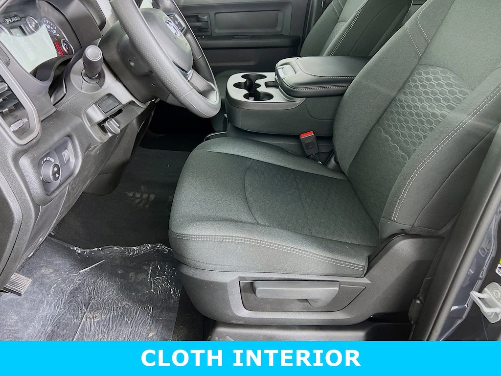 New 2026 Ram 2500 TRADESMAN CREW CAB 4X4 8' BOX Pickup