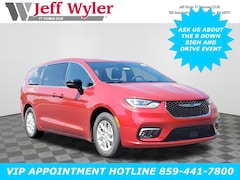 2026 Chrysler Pacifica Select Passenger Van Ft THomas