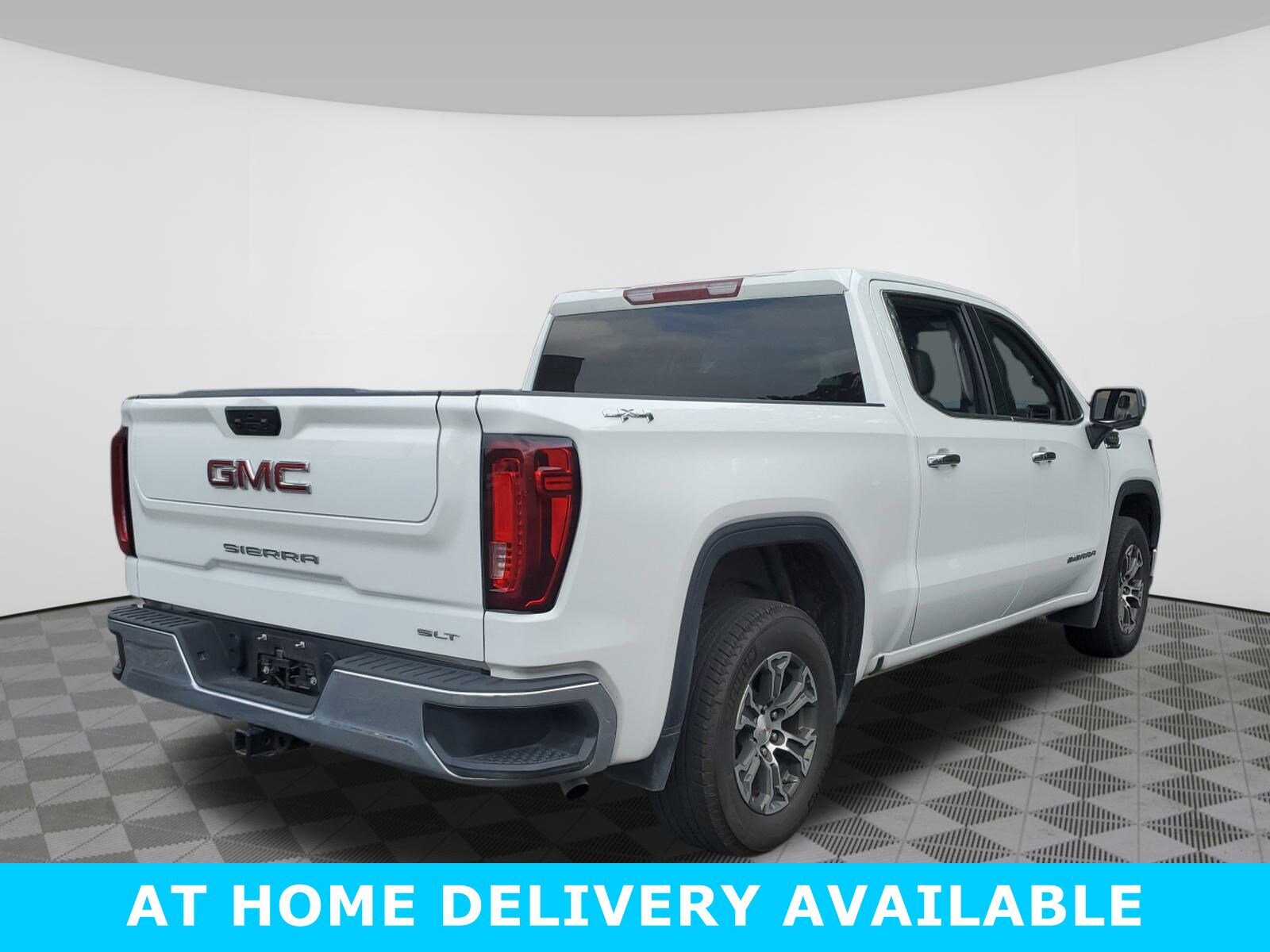2024 Gmc Sierra 1500 SLT photo 2