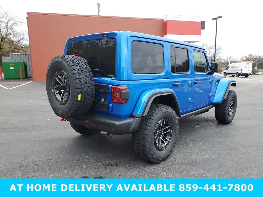 New 2026 Jeep Wrangler 4-DOOR RUBICON X Sport Utility