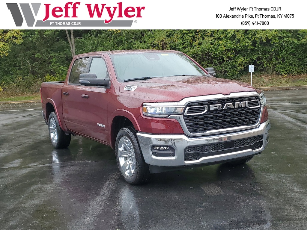 New 2025 Ram 1500 BIG HORN CREW CAB 4X4 5'7 BOX Pickup