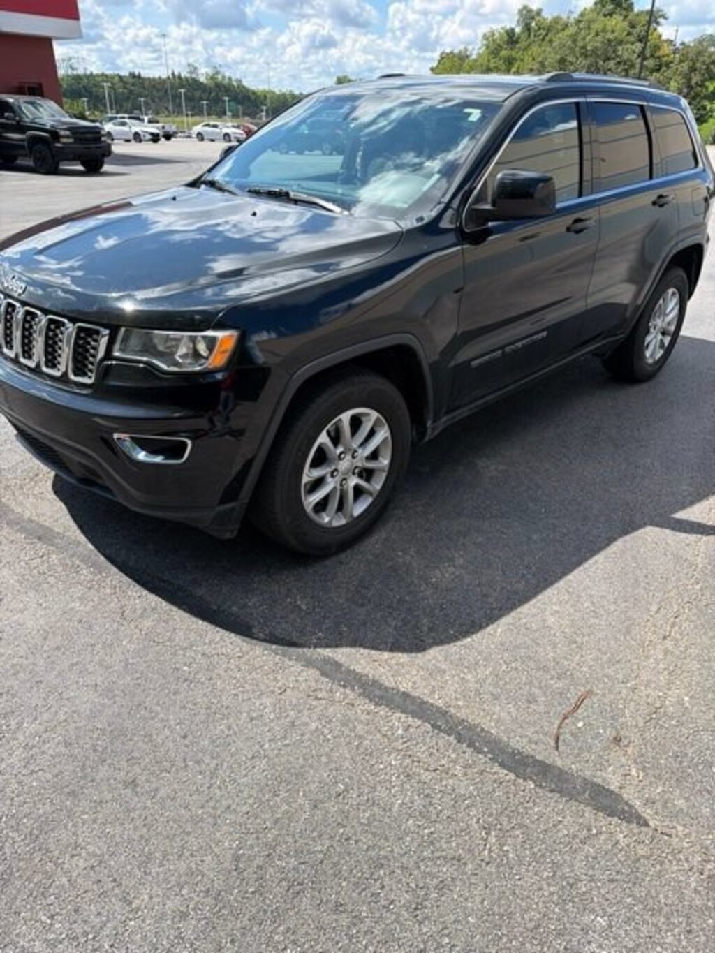 Used 2021 Jeep Grand Cherokee Laredo E 4x4 SUV