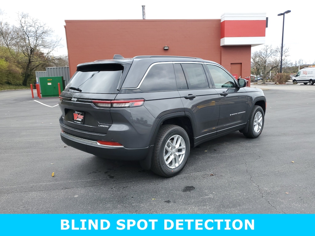 New 2025 Jeep Grand Cherokee LAREDO X 4X4 Sport Utility