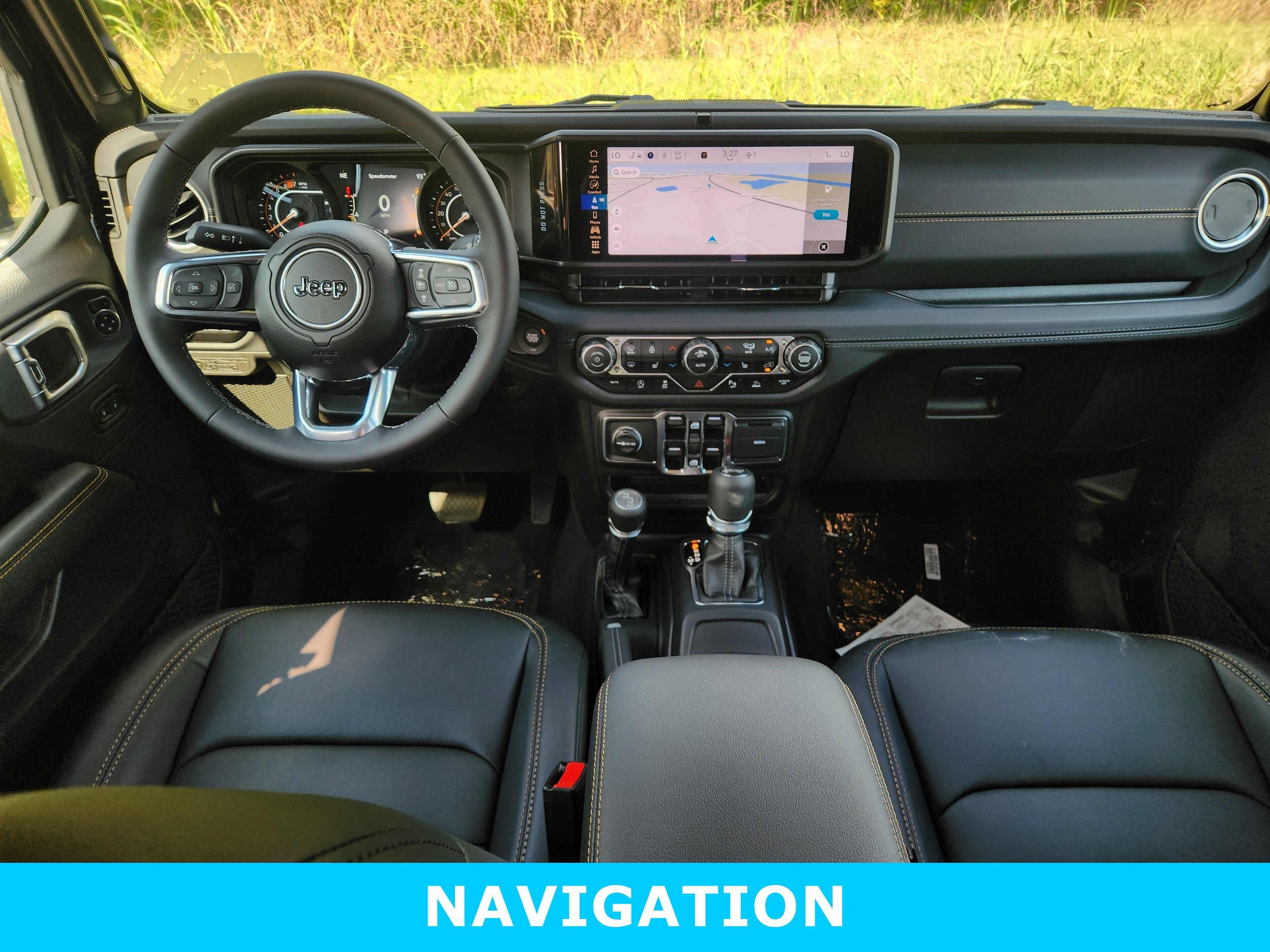 2025 Jeep Wrangler Sahara photo 3