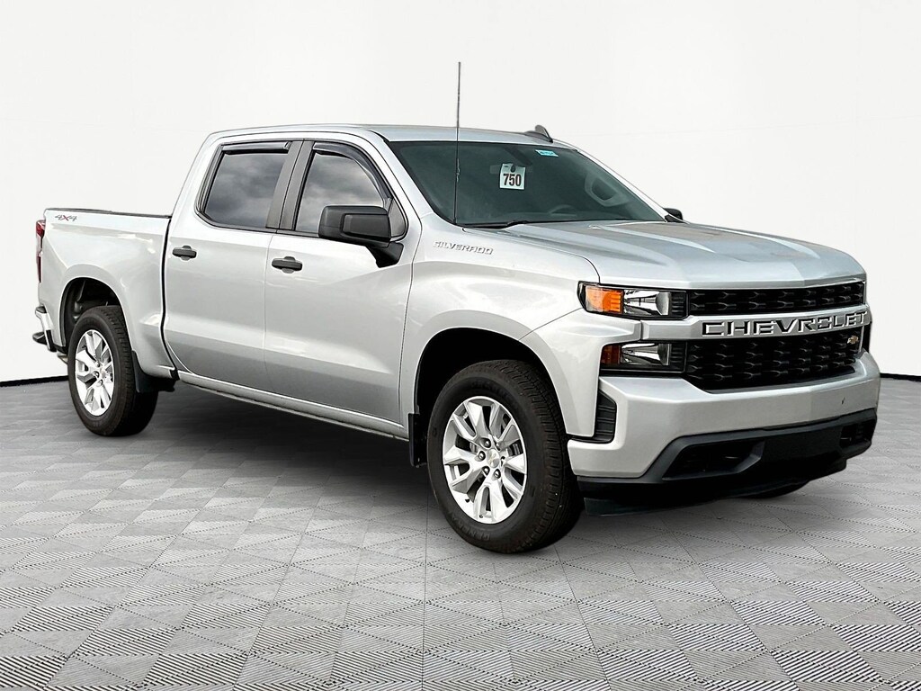 Used 2022 Chevrolet Silverado 1500 LTD 4WD Crew Cab 147 Custom Truck Crew Cab