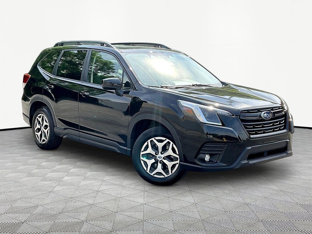 Used 2024 Subaru Forester Premium AWD SUV