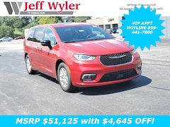2026 Chrysler Pacifica SELECT Passenger Van Ft THomas
