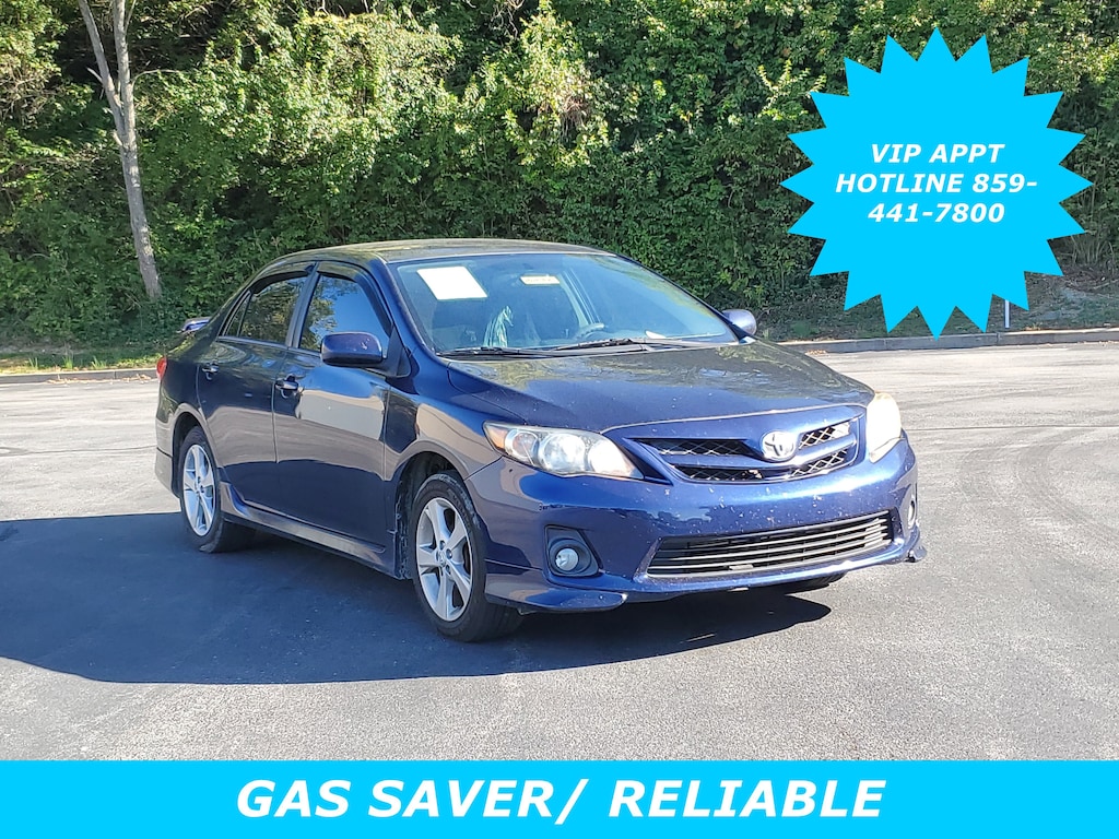 Used 2013 Toyota Corolla 4dr Sdn Auto S Sedan