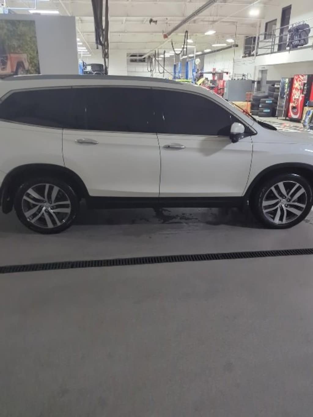 Used 2017 Honda Pilot Touring AWD SUV