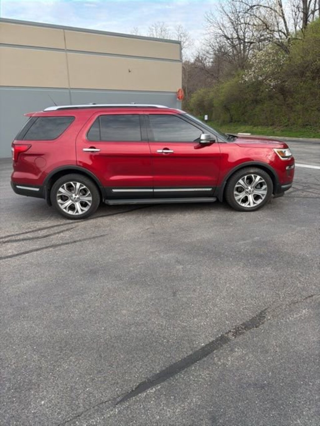 Used 2018 Ford Explorer Platinum 4WD SUV