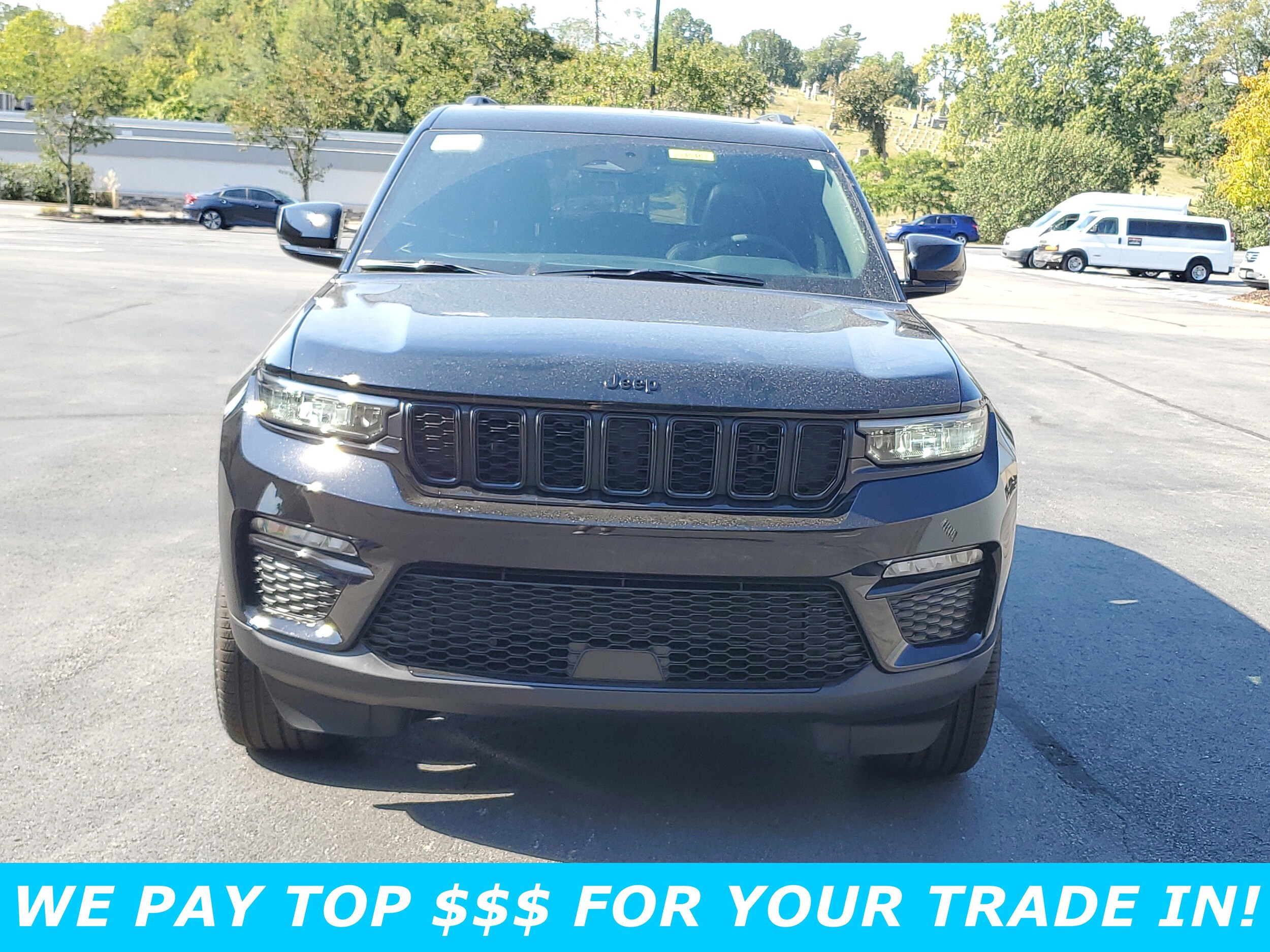 2025 Jeep Grand Cherokee Limited photo 2
