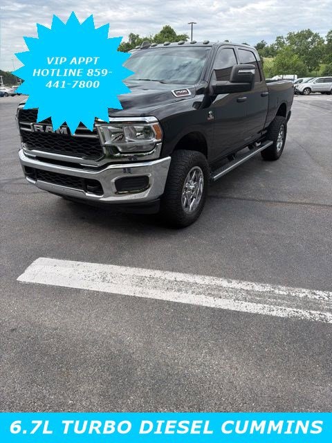 2023 RAM 2500 Tradesman 4X4 Crew Cab SWB's photo