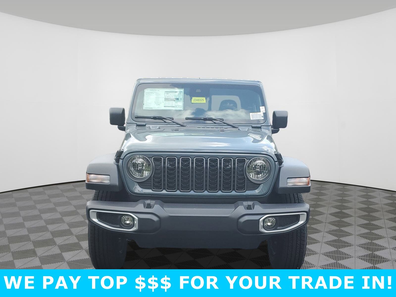 2025 Jeep Gladiator Sport S photo 2