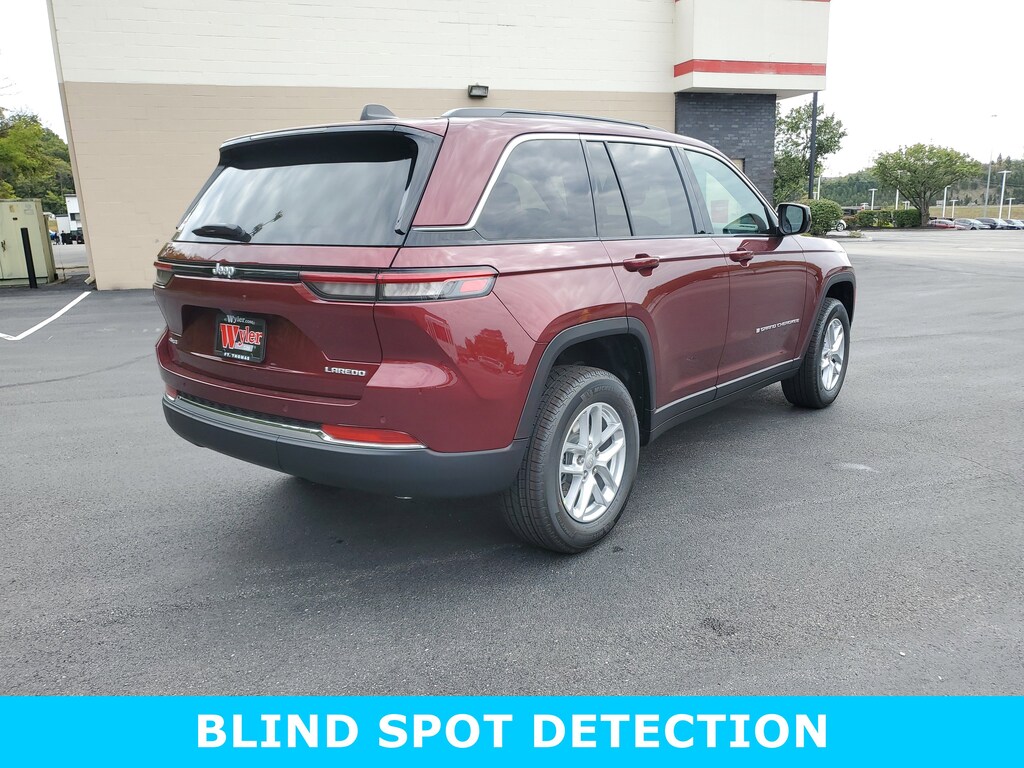 New 2025 Jeep Grand Cherokee LAREDO X 4X4 Sport Utility