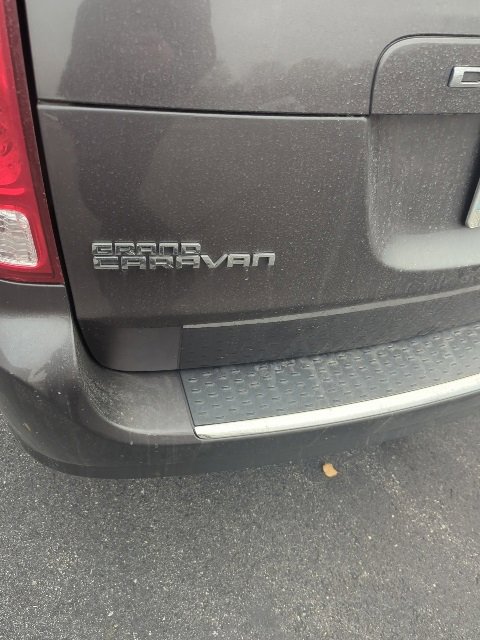 2015 Dodge Grand Caravan SE photo 4