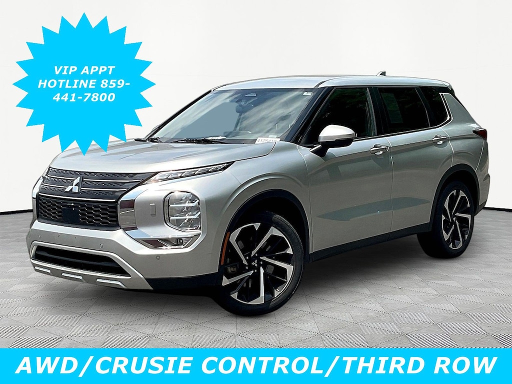 Used 2024 Mitsubishi Outlander SE Black Edition S-AWC SUV