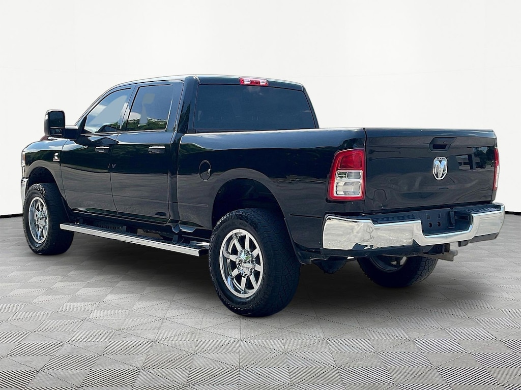 Used 2023 Ram 2500 Tradesman 4x4 Crew Cab 64 Box Truck Crew Cab