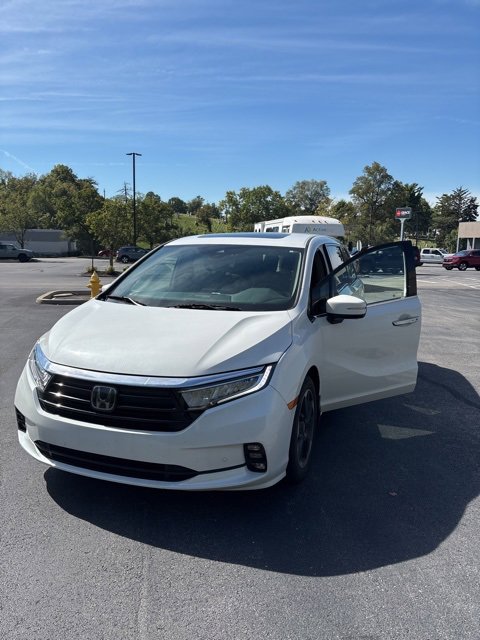 2023 Honda Odyssey Elite photo 4