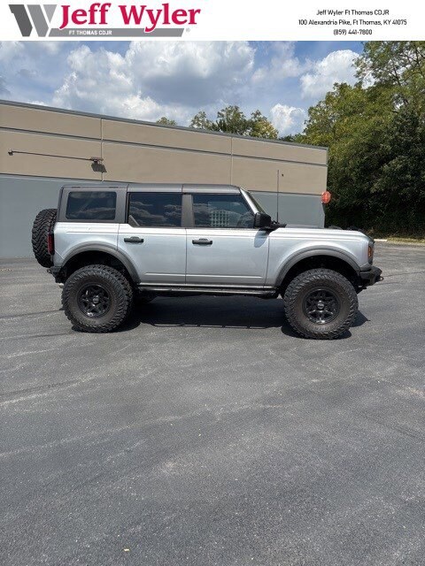 2021 Ford Bronco Big Bend photo 2