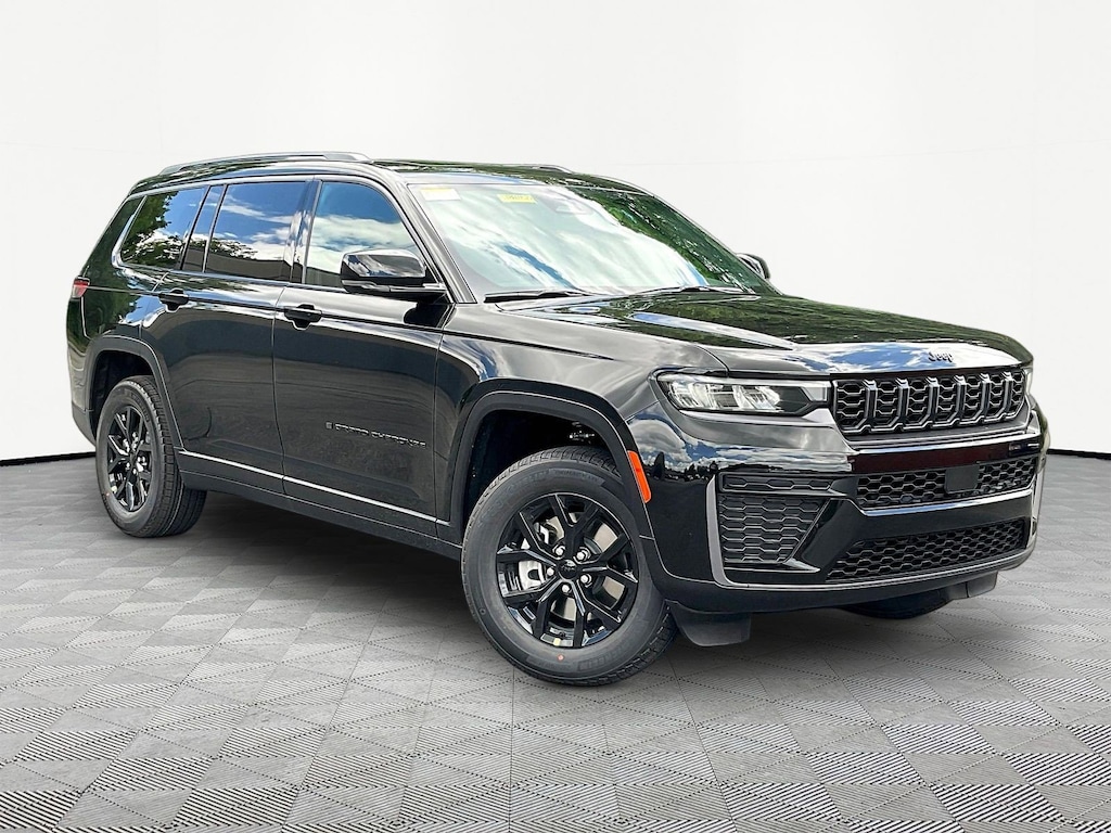 New 2026 Jeep Grand Cherokee L LAREDO ALTITUDE 4X4 Sport Utility