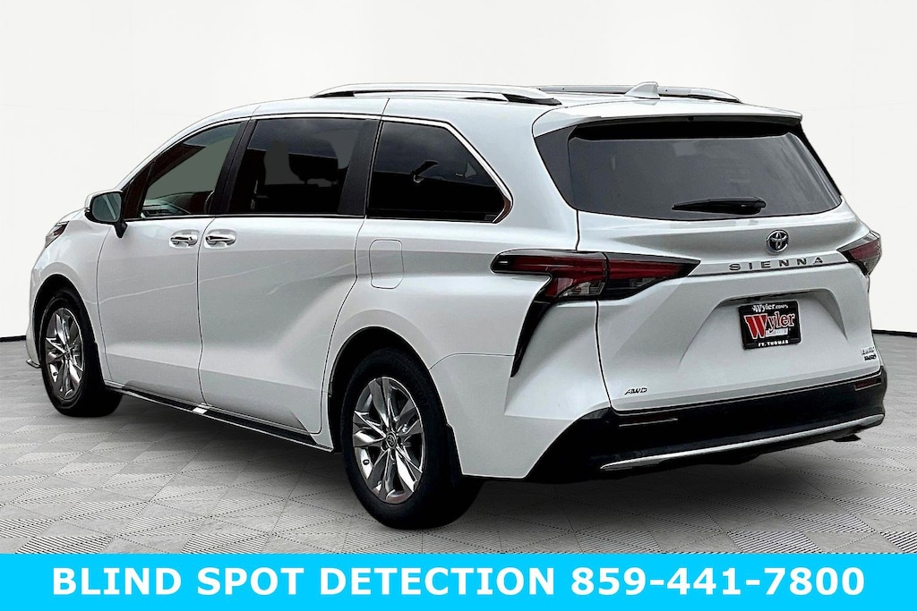 Used 2022 Toyota Sienna Limited AWD 7-Passenger Van Passenger Van