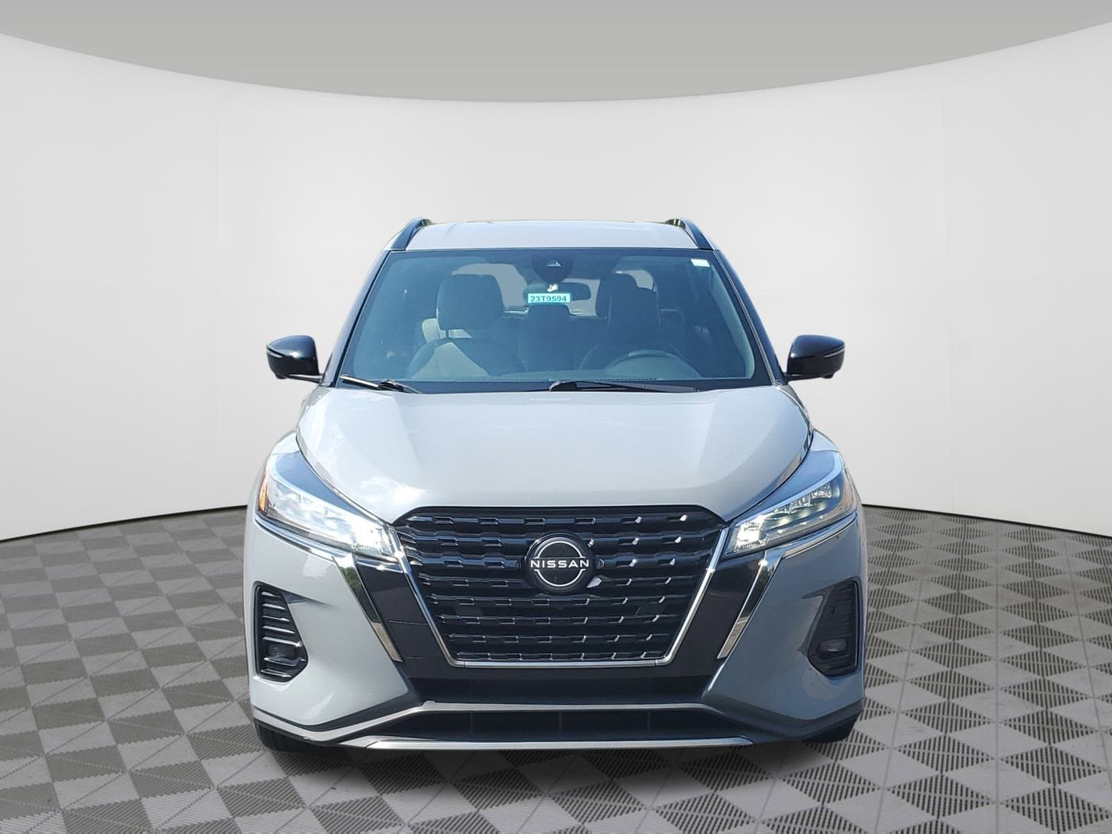Used 2022 Nissan Kicks SR with VIN 3N1CP5DV4NL487888 for sale in Fort Thomas, KY