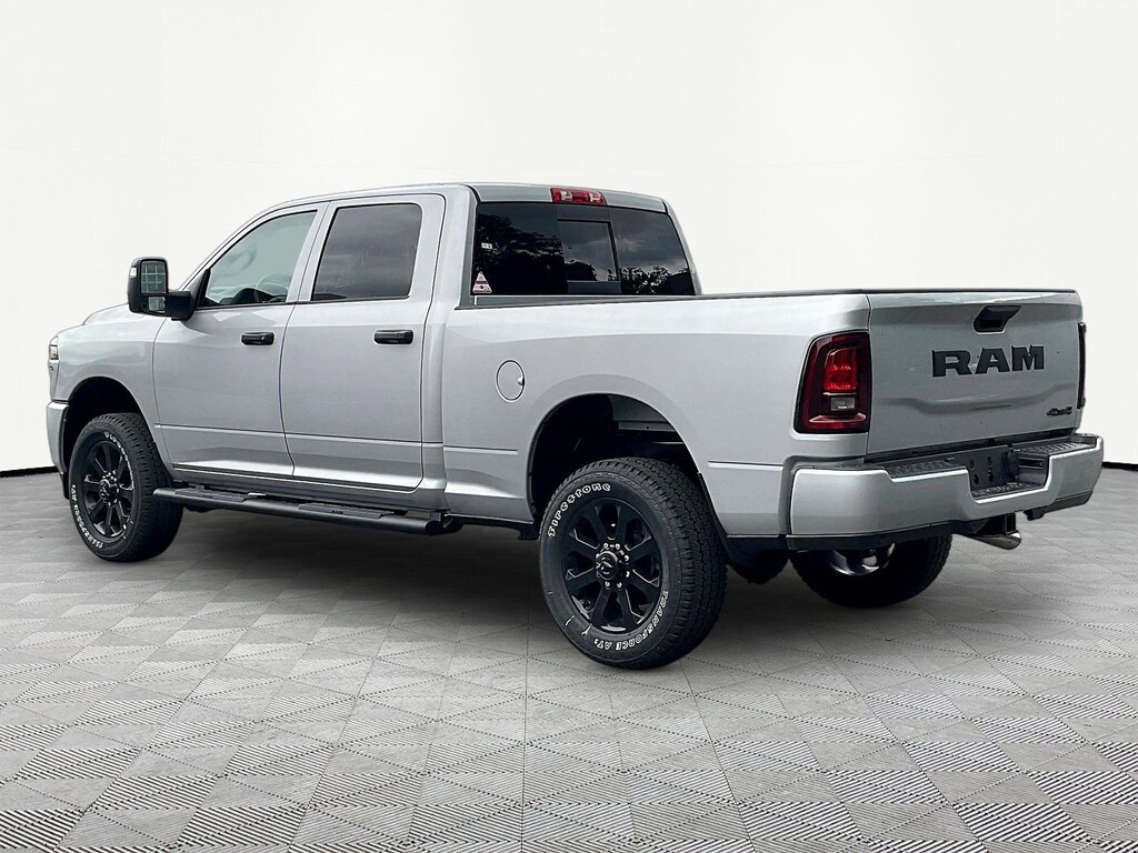 New 2026 Ram 2500 BLACK EXPRESS CREW CAB 4X4 6'4 BOX Pickup