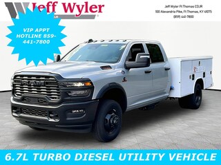 2026 Ram 3500 TRADESMAN CREW CAB CHASSIS 4X4 60' CA Pickup