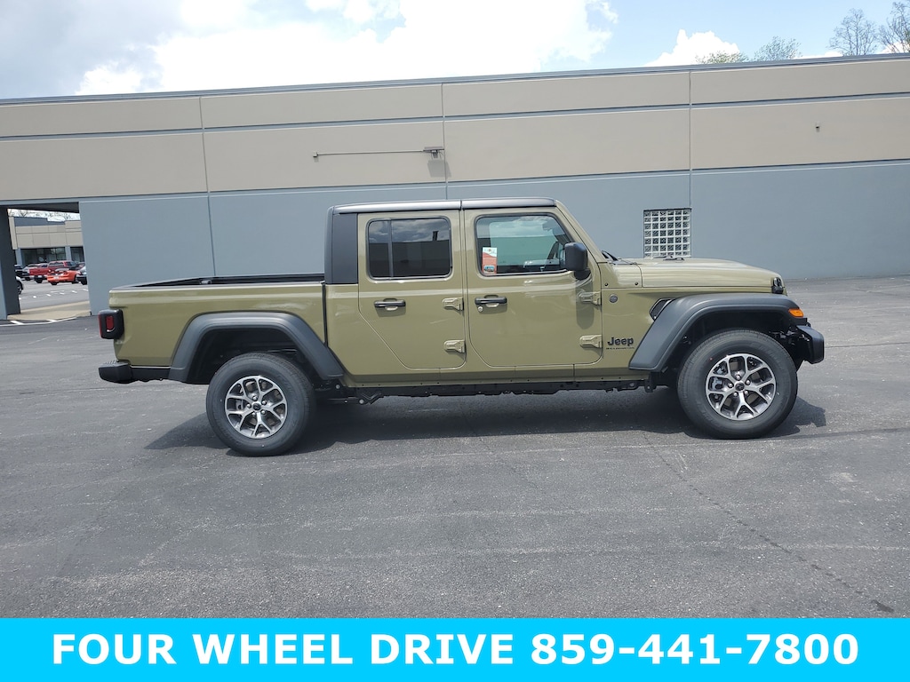 New 2025 Jeep Gladiator SPORT S 4X4 Pickup