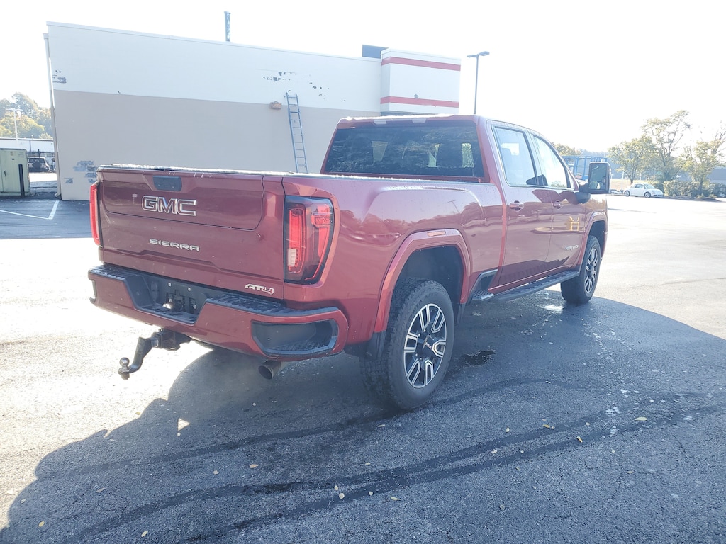 Used 2021 GMC Sierra 2500HD 4WD Crew Cab 159 AT4 Truck Crew Cab